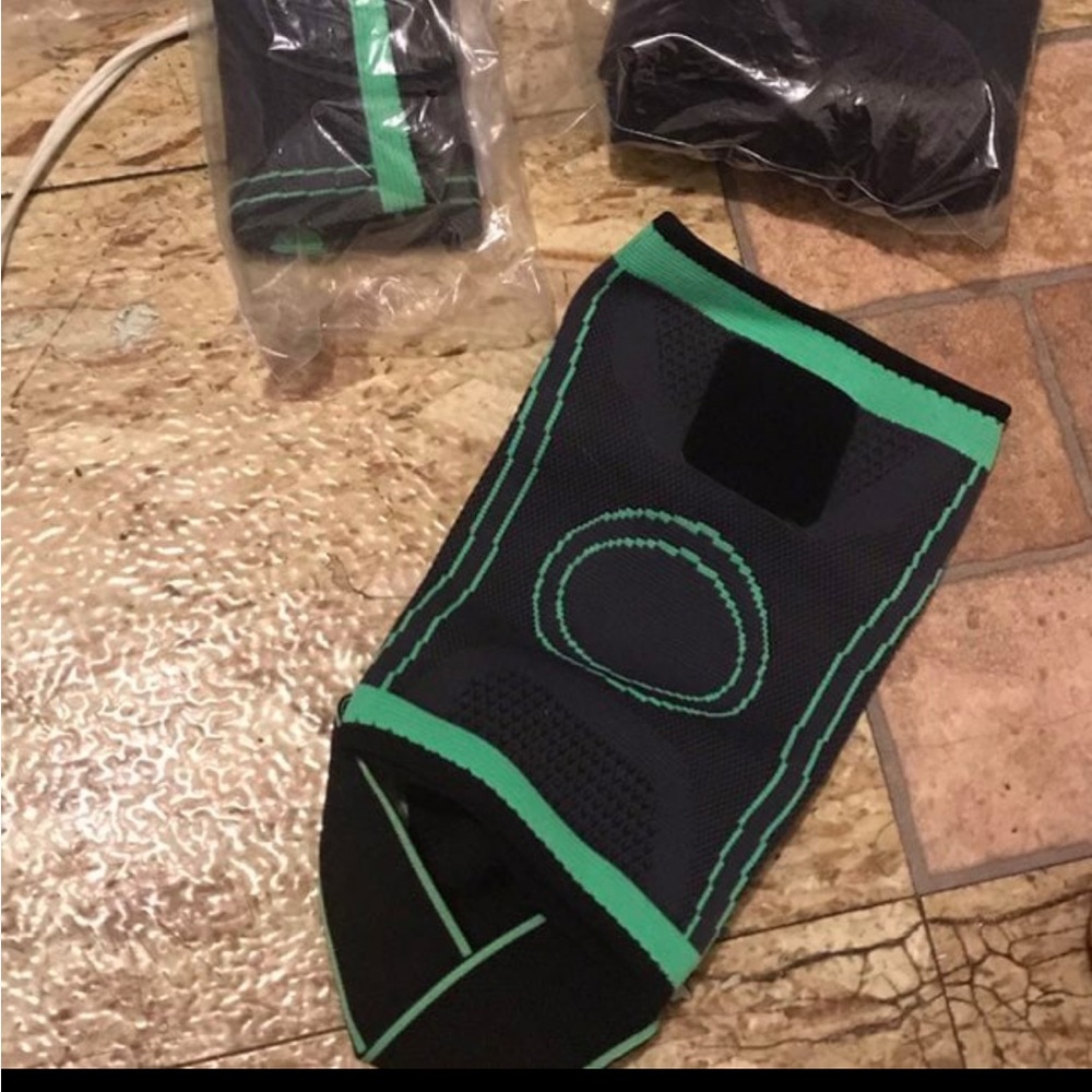 Men's Black and Green Compression Socks
